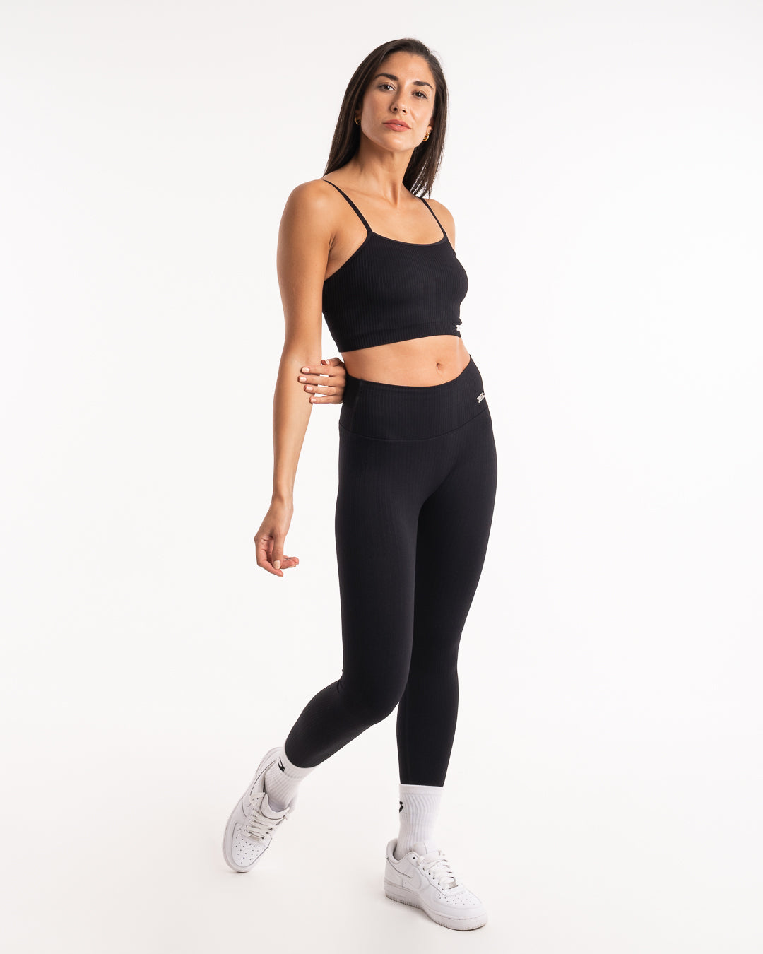 Alejandra Tank Bra - Black | BOXRAW