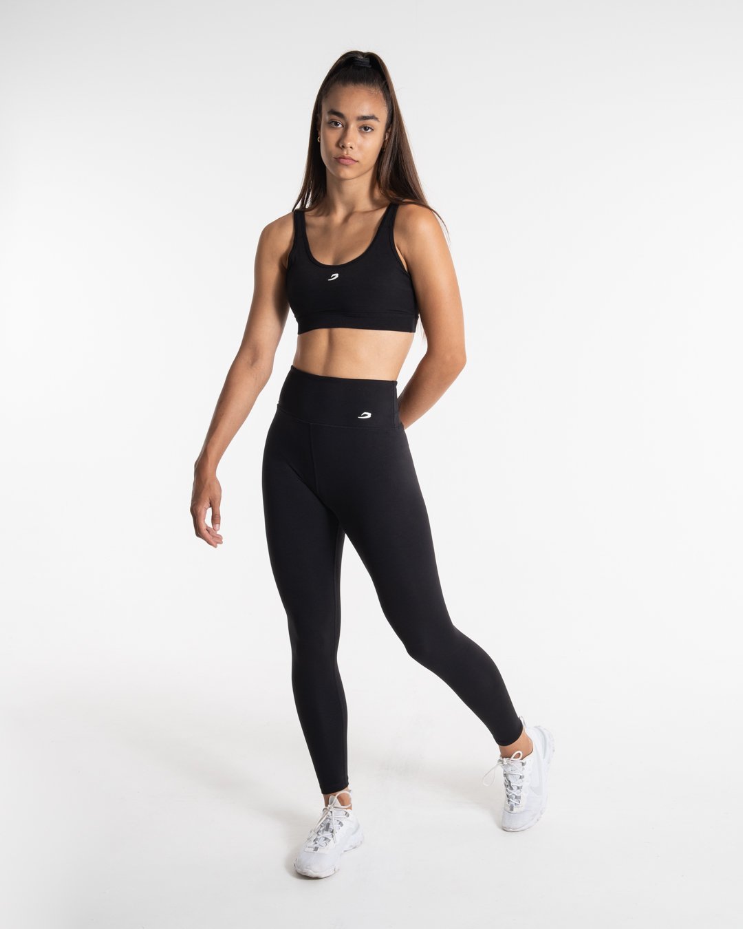 Velez Sports Bra - Black | BOXRAW