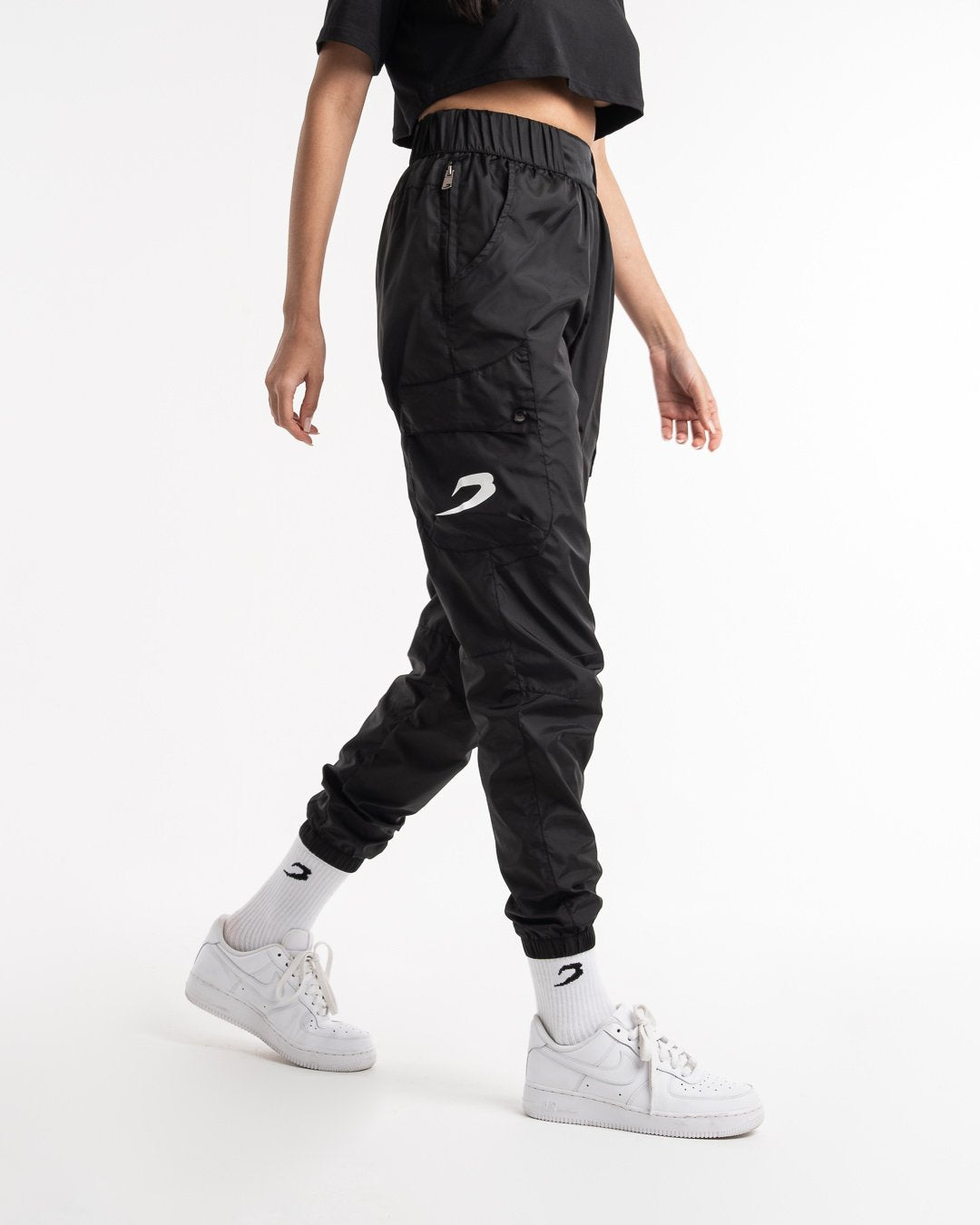 Women's Dundee Cargo Pants - Black | BOXRAW