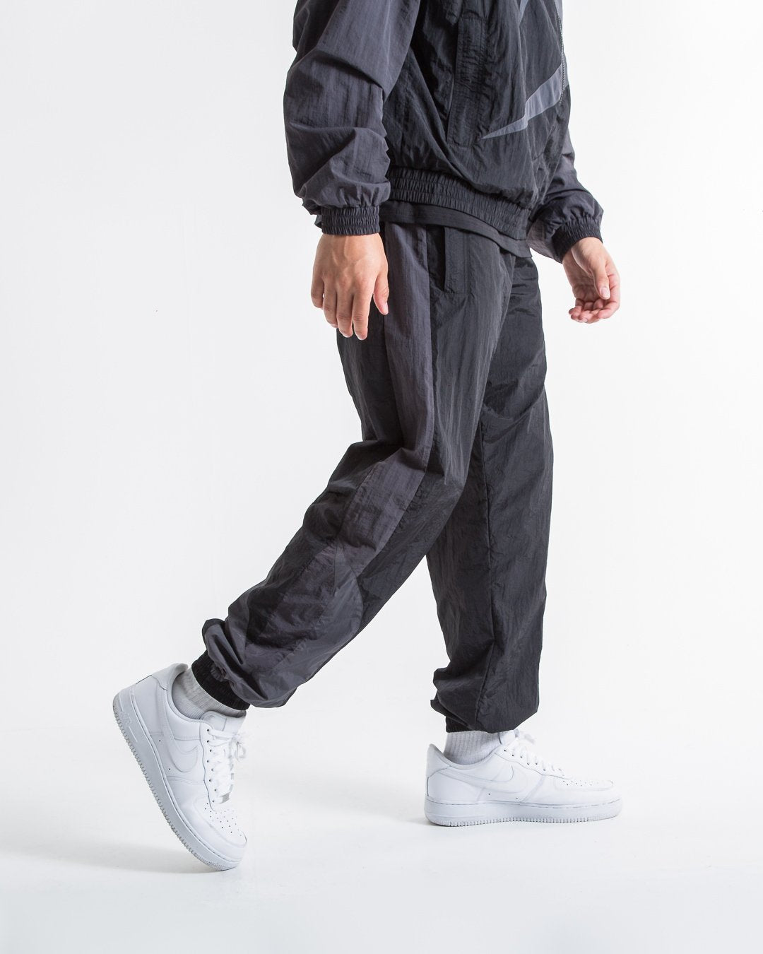 Walker Track Bottoms - Triple Black - BOXRAW