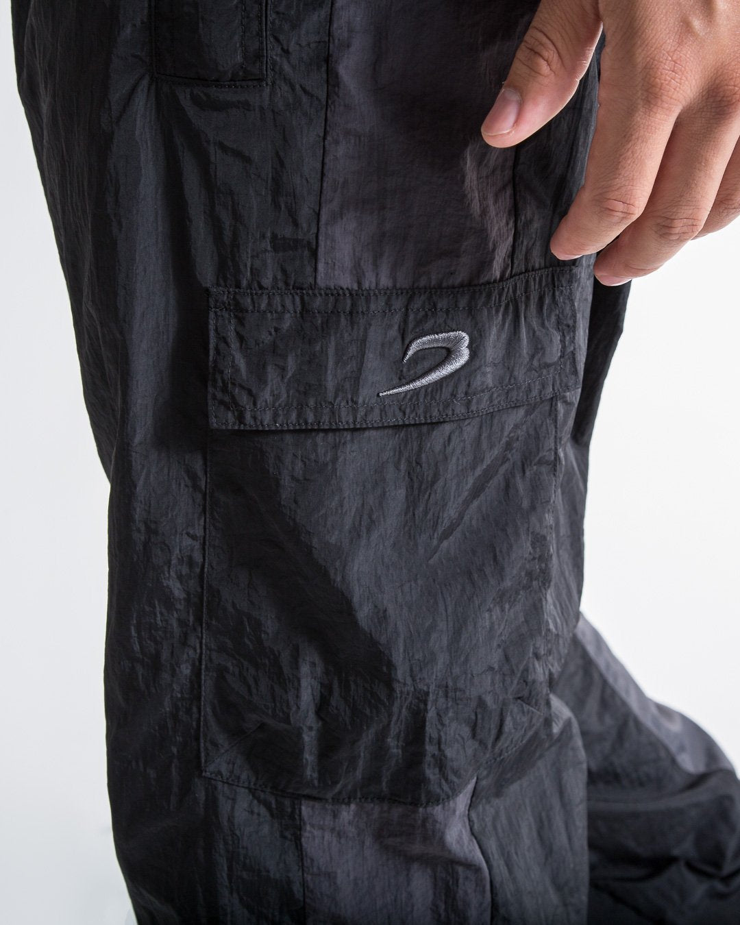 Walker Track Bottoms - Triple Black - BOXRAW