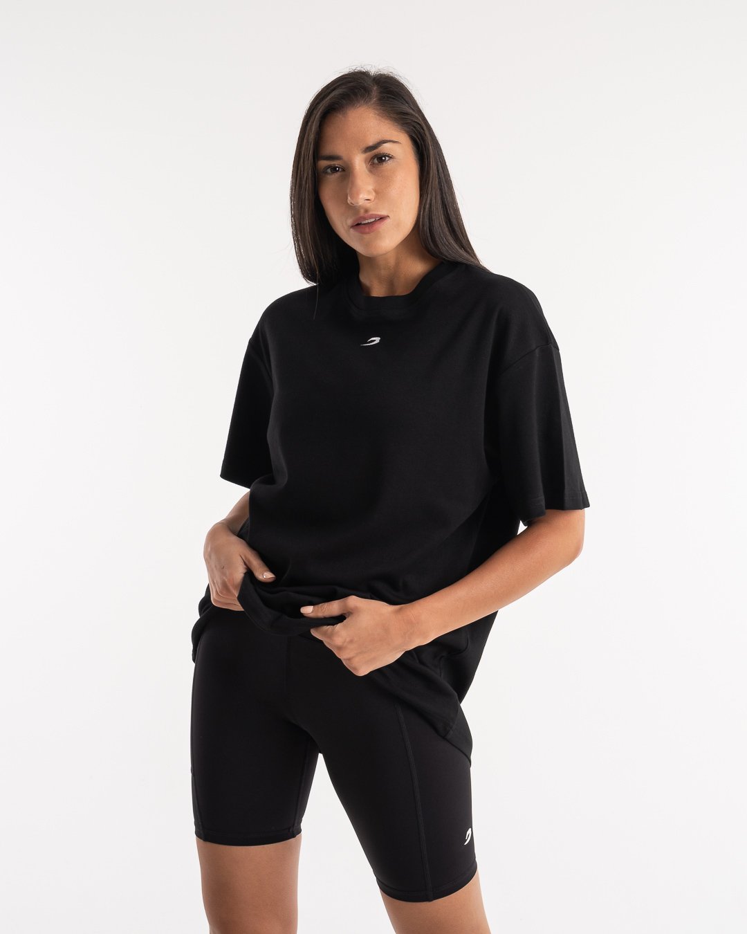 Women's Oversized Strike T-Shirt - Black | BOXRAW