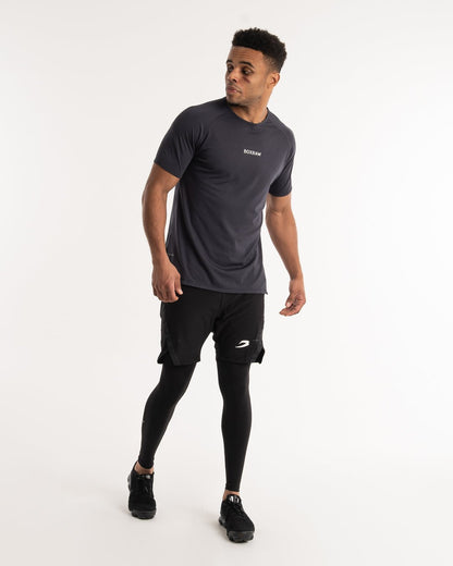 man wearing charcoal dark grey boxraw performance t-shirt tank top