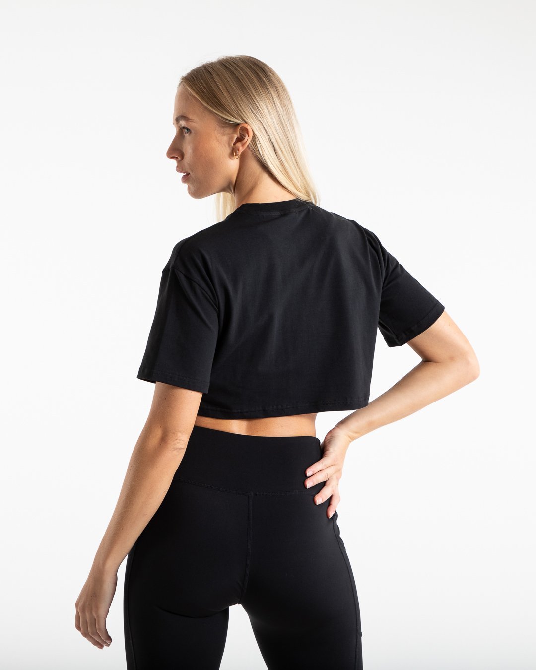 Cropped Strike T-Shirt - Black